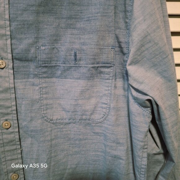 The North Face Mens Light Blue Button-Up Shirt M Preppy Classic Outdoor Office - Picture 3 of 8